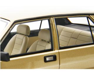Lancia Prisma 1300 (Intermedia) 1985 Optional Decals 1500 - 1600 - Diesel - Turbo Ds Beige Met. Laudoracing 1:18 Resinemodell (Türen, Motorhaube... nicht zu öffnen!)
